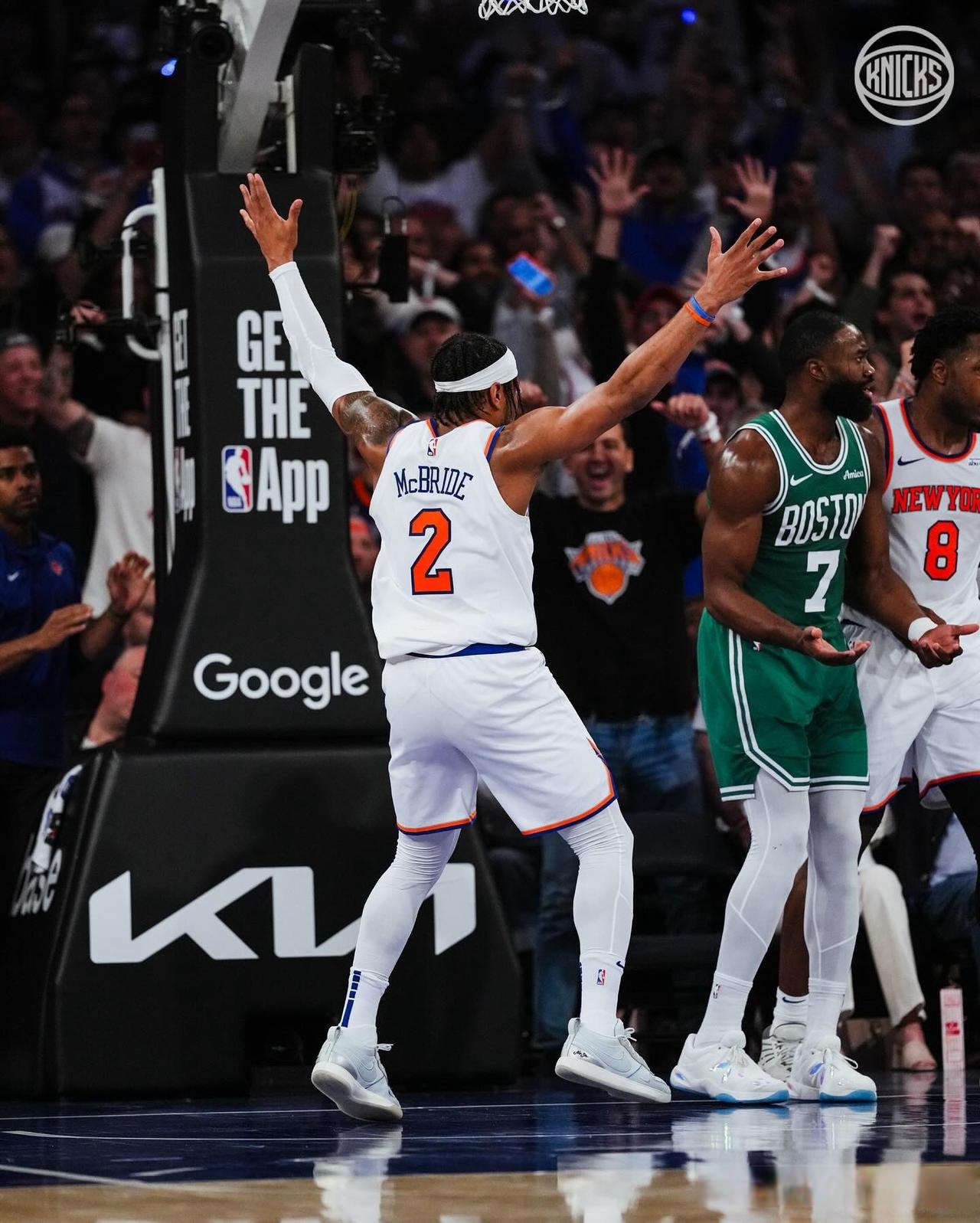 包含凯尔特人B队翻盘步行者,詹姆斯打破历史纪录的词条 包含凯尔特人B队翻盘步行者,詹姆斯打破历史纪录的词条