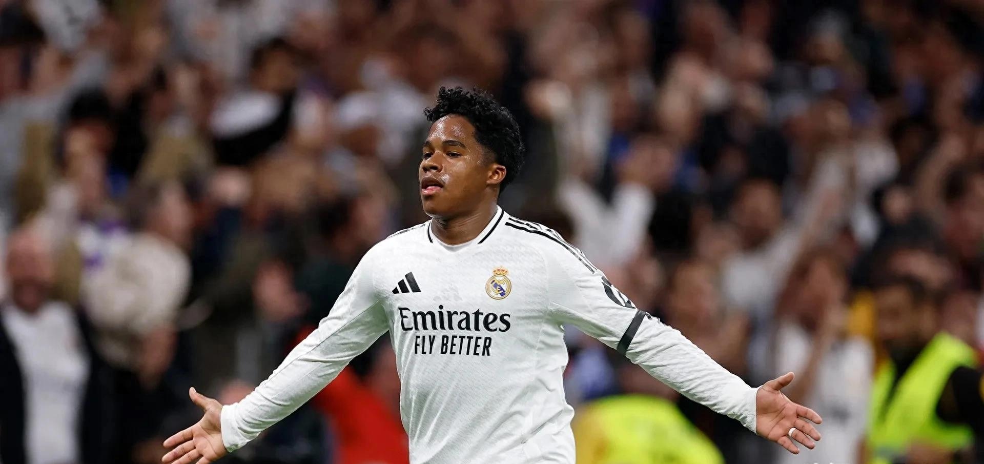 开云体育-西甲冠军球队签下年轻巴西天才,引发转会疯狂的简单介绍