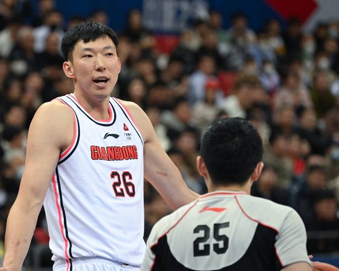 开云体育下载-关于广东队主场大胜,豪取七连胜创纪录的信息