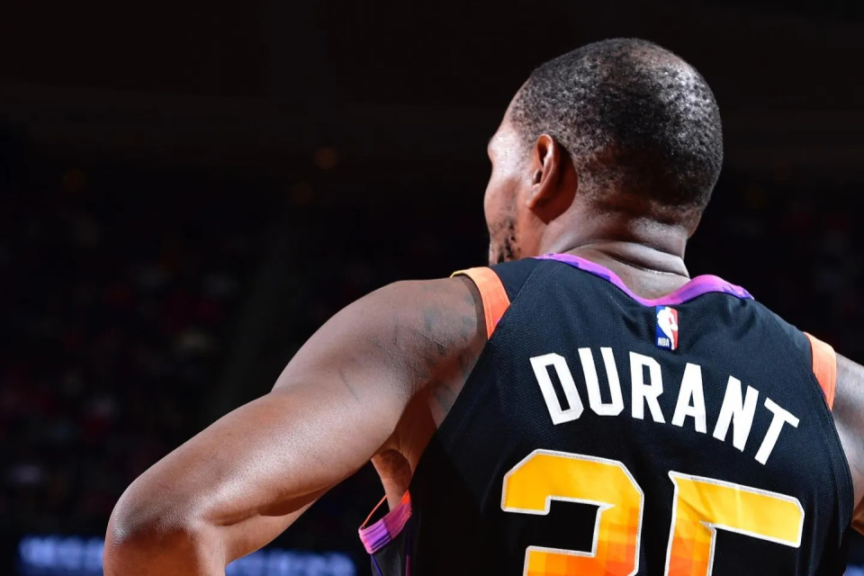 开云体育官网-篮网全队士气高涨,球员庆祝全胜超乎预期继续助阵比赛的简单介绍